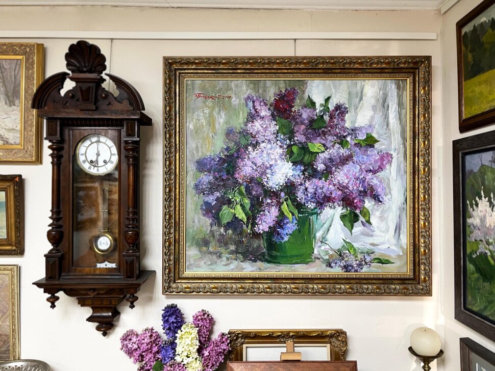 Painting Lilac in a green vine, artist Valentyn Tishetsky